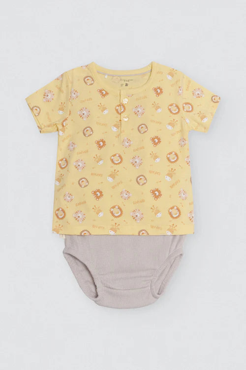 Conjunto bebé camiseta manga corta y short con tirantes Safari