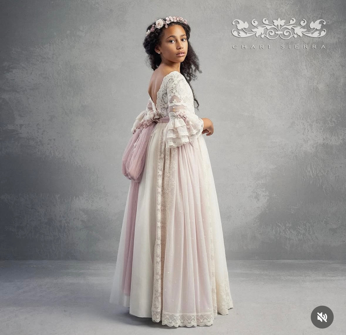 Vestido de comunión Soleil Chari Sierra ( Consulta Disponibilidad )