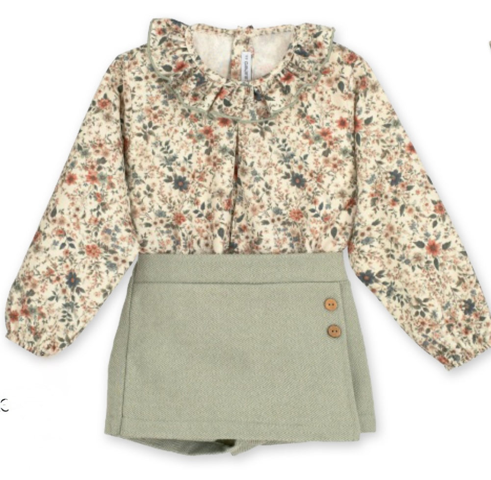 Conjunto de falda pantalón