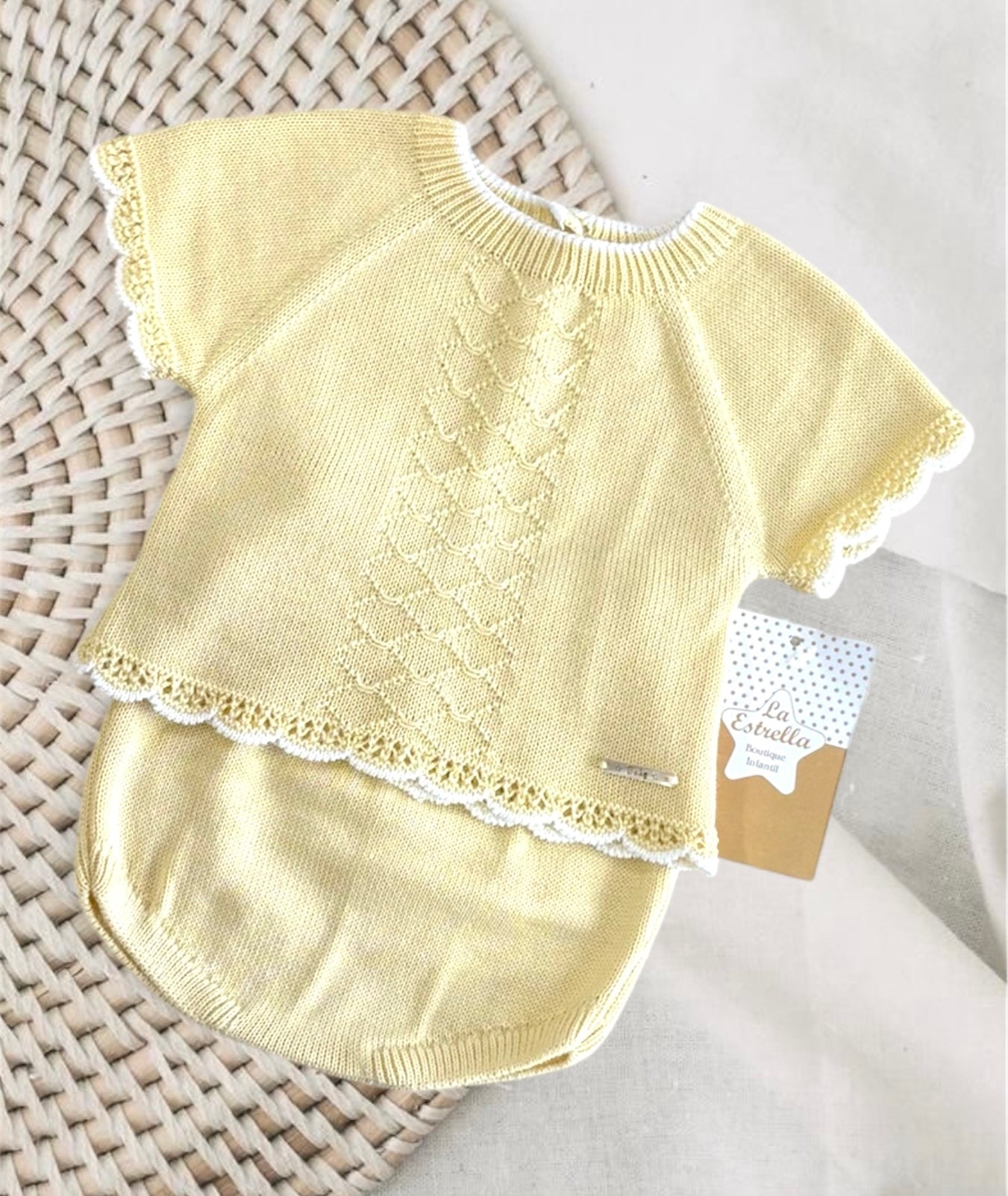 Conjunto Hilo Amarillo