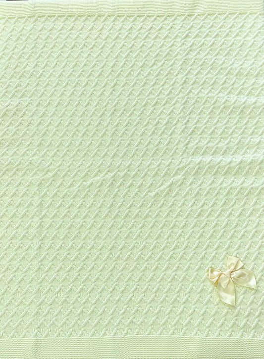 Toquilla lana amarillo pastel